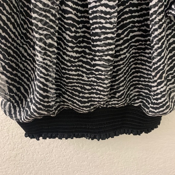 MaxMara Silk Beaded Sleeveless Top - Picture 4 of 8